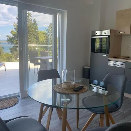 Vakantiehuis Grosses Zur Alleinigen Nutzung Mit Pool By Interhome Bilice