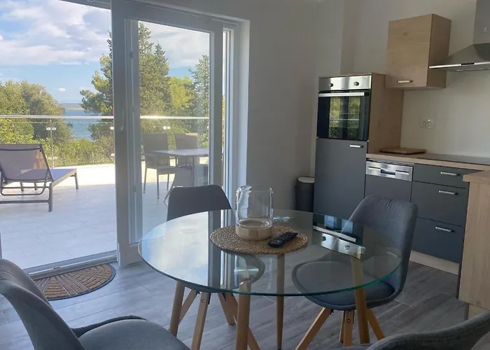 Feriehus Grosses Zur Alleinigen Nutzung Mit Pool By Interhome Bilice